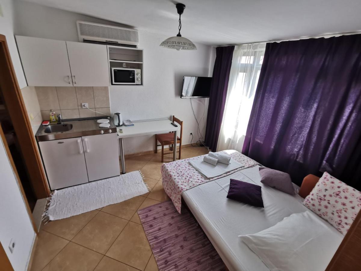 Apartments And Rooms With Parking Space Makarska - 18106 Экстерьер фото